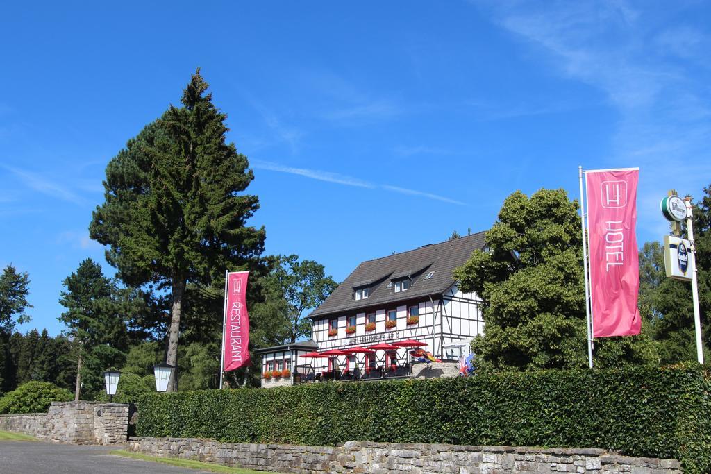 Hotel Restaurant Hollerather Hof Hellenthal Exterior foto